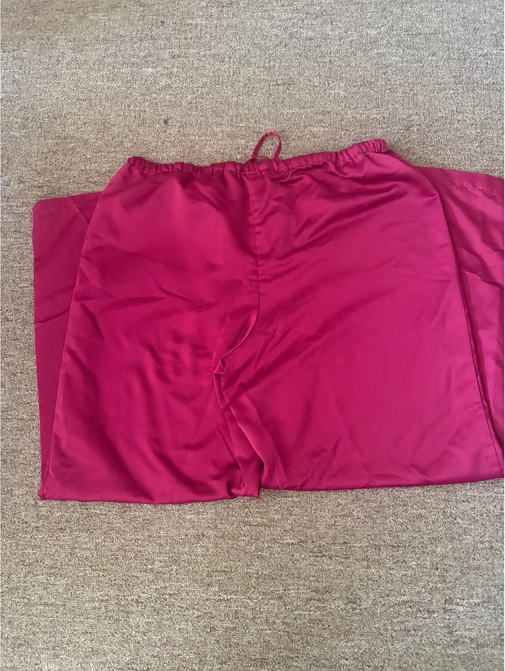 Lauren Ralph Lauren Burgundy pink Pajama Set with Gold Piping - Large